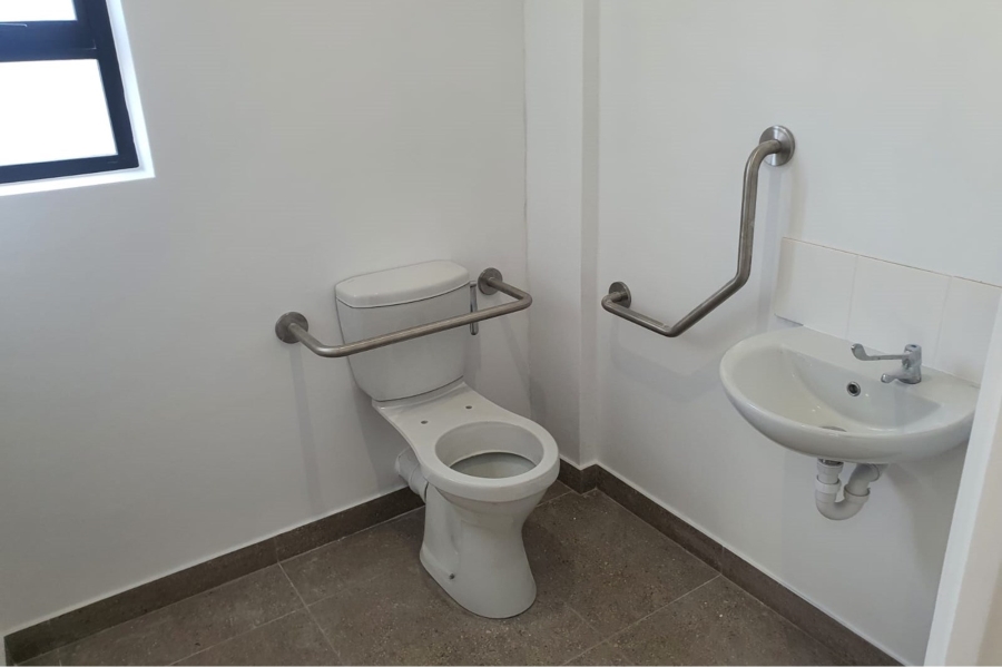 To Let commercial Property for Rent in Fairview Eastern Cape